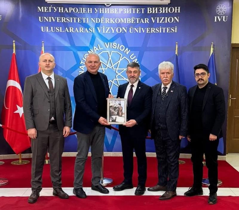 TÜRK DÜNYASI ARAŞTIRMALARI VAKFINDAN VİZYON ÜNİVERSİTESİNE ZİYARET