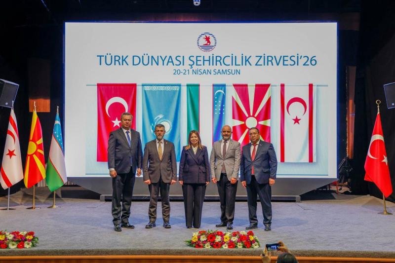 ULUSLARARASI VİZYON ÜNİVERSİTESİ, TÜRK DÜNYASI ŞEHİRCİLİK ZİRVESİ’NE KATILDI