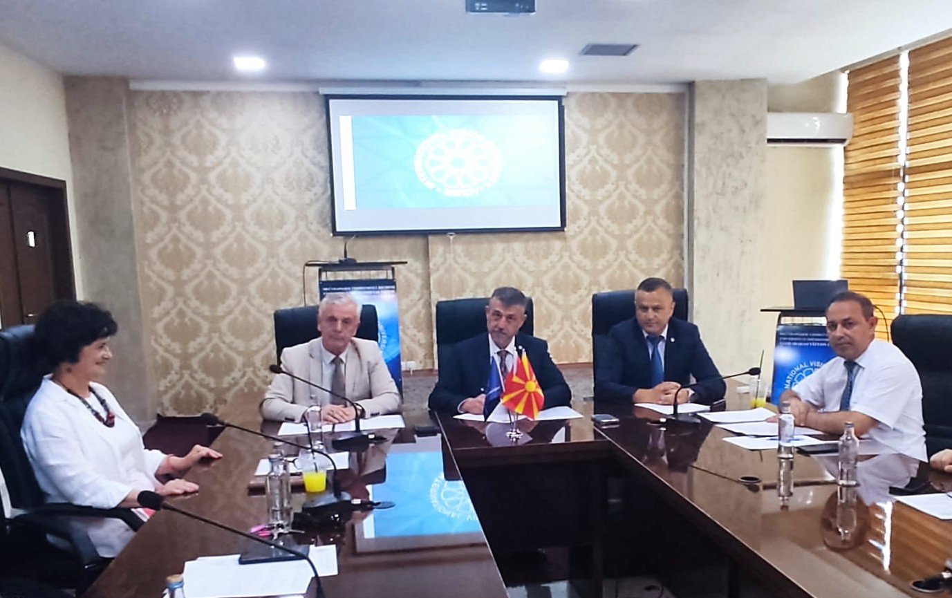 DUAL DEGREE AGREEMENT: INTERNATIONAL VISION UNIVERSITY AND PARIS AMERICAN INTERNATIONAL UNIVERSITY